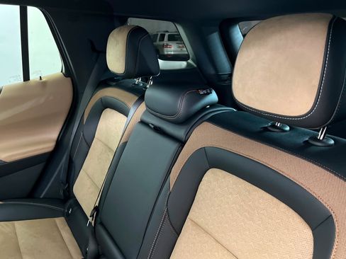 New 2026 Chevrolet Equinox ACTIV w/ Convenience Package III image 21