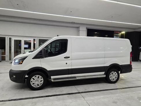 Used 2023 Ford Transit 250 Low Roof w/ Exterior Upgrade Package image 3