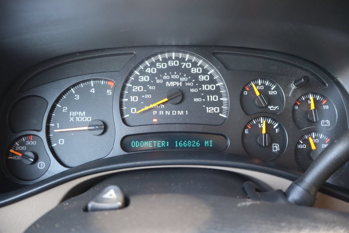 Used 2006 Chevrolet Silverado 2500 LT w/ Onstar Plus Package AWD/4WD image 34