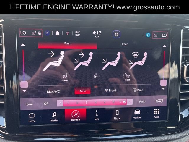 Used 2025 Dodge Durango GT AWD/4WD image 16