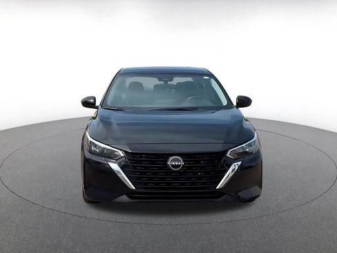 Used 2025 Nissan Sentra SV image 4