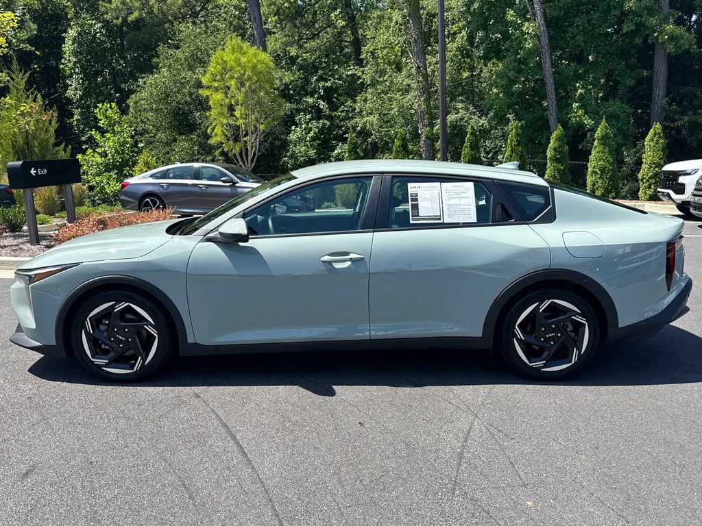 Used 2025 Kia K4 EX FWD image 4