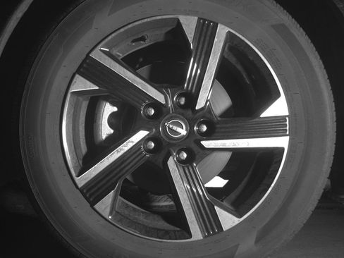 Used 2025 Nissan Sentra SV image 12