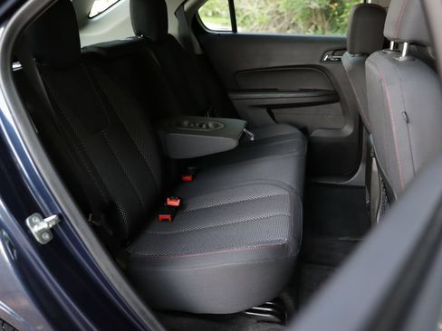 Used 2016 Chevrolet Equinox LS FWD image 25