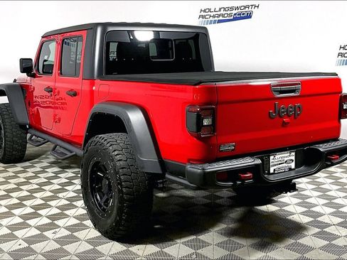Used 2022 Jeep Gladiator Rubicon w/ LED Lighting Group AWD/4WD image 8