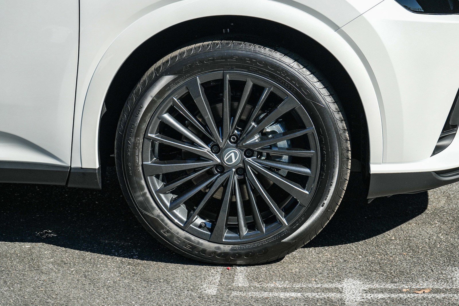 New 2026 Lexus RX 350h AWD/4WD image 10