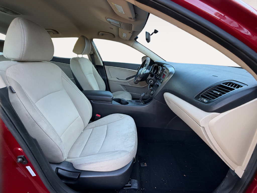 Used 2012 Kia Optima LX FWD image 12