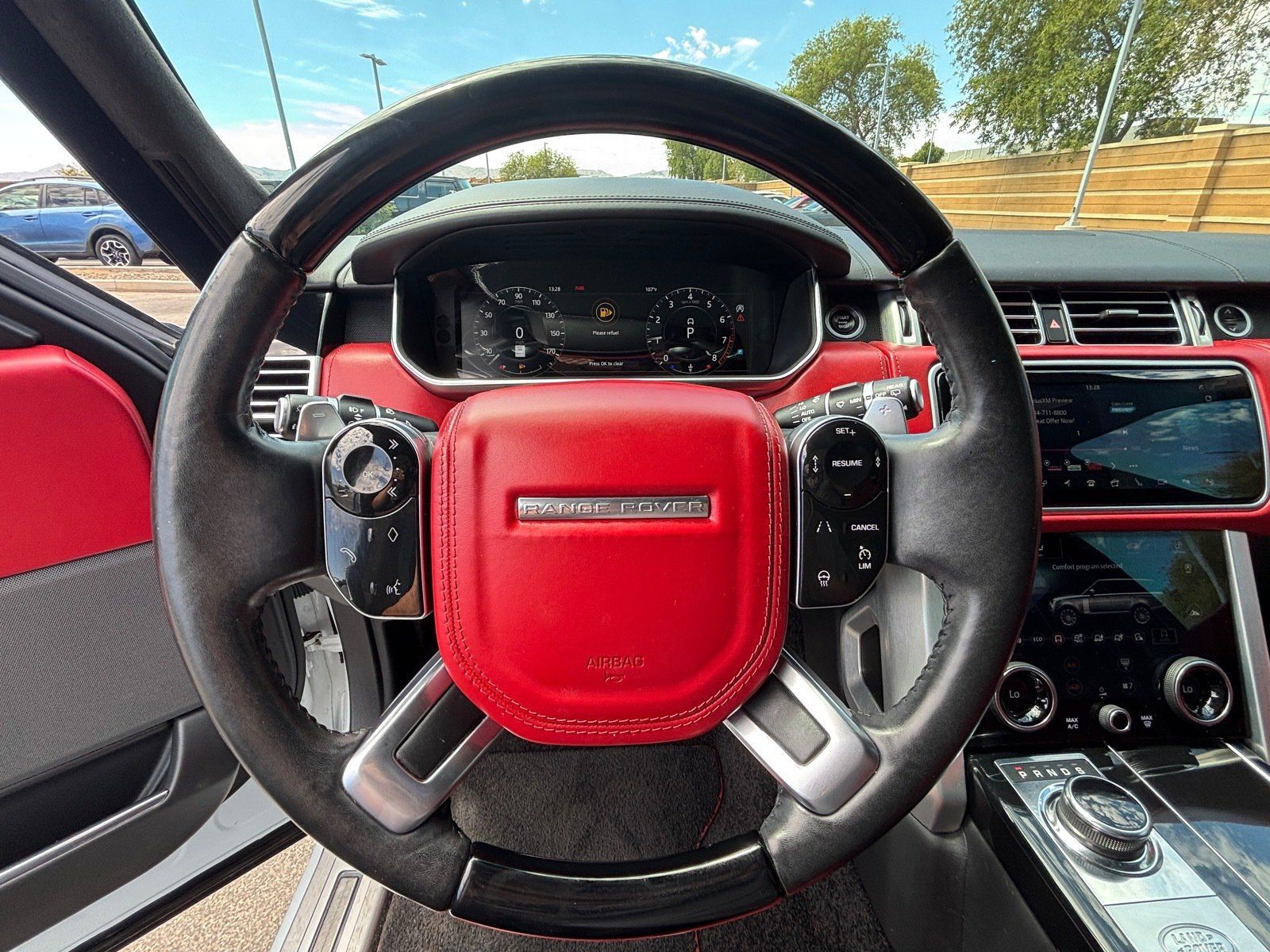 Used 2019 Land Rover Range Rover Long Wheelbase Autobiography AWD/4WD image 12