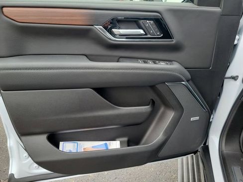 New 2026 GMC Yukon Denali w/ Denali Reserve Package image 20