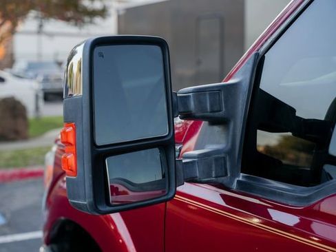 Used 2014 Ford F350 Lariat w/ Chrome Package image 16