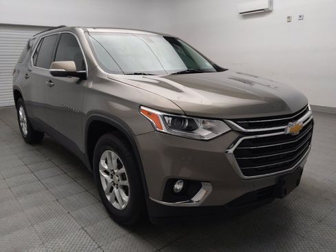 Used 2019 Chevrolet Traverse LT w/ LPO, Floor Liner Package FWD image 13