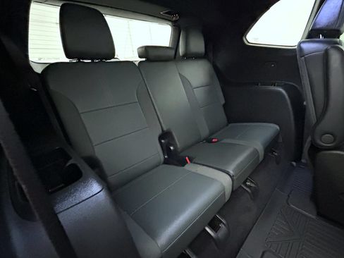 Used 2025 GMC Acadia AT4 AWD/4WD image 19