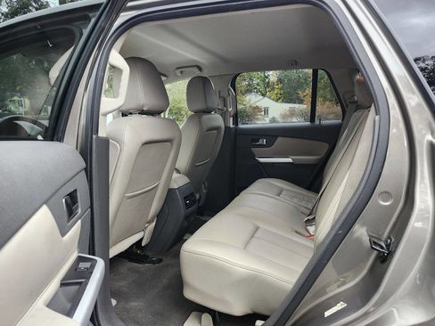 Used 2013 Ford Edge SEL image 6
