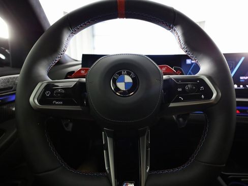 Used 2026 BMW M5 Touring image 22