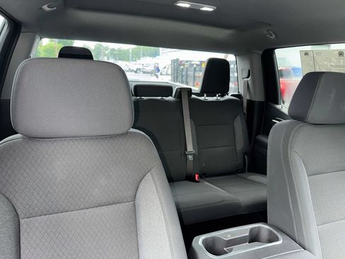 Used 2025 Chevrolet Silverado 1500 LT Trail Boss w/ LPO, Dark Essentials Package AWD/4WD image 34