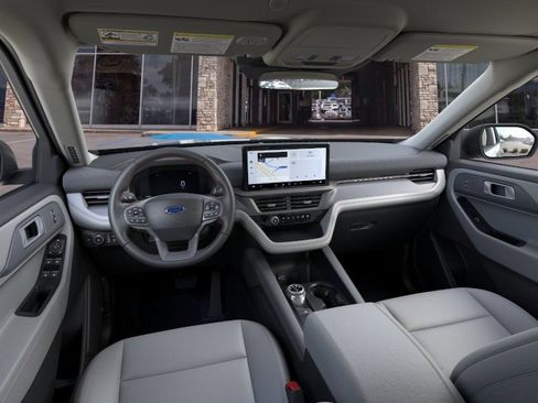 New 2026 Ford Explorer Active w/ Active Comfort Package RWD image 9