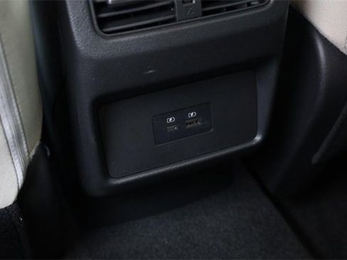 Certified 2023 Nissan Rogue SV image 21