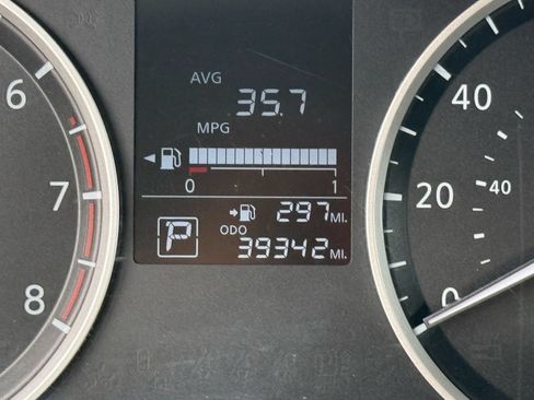 Used 2025 Nissan Versa S w/ Trunk Package FWD image 19