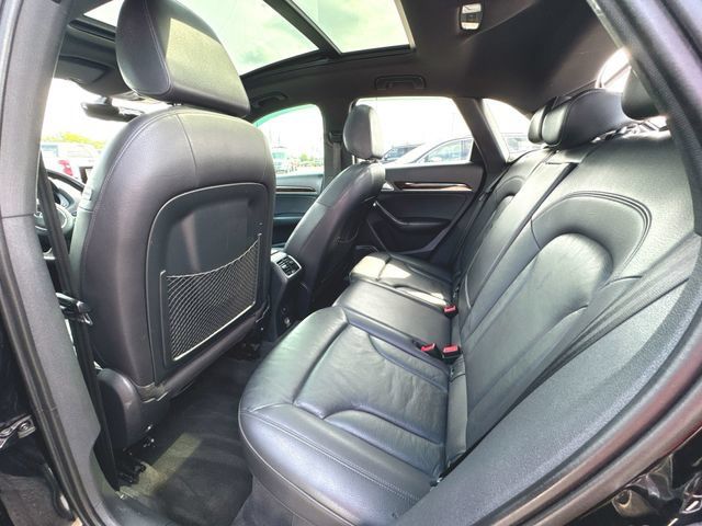 Used 2017 Audi Q3 2.0T Prestige w/ Prestige Package AWD/4WD image 22