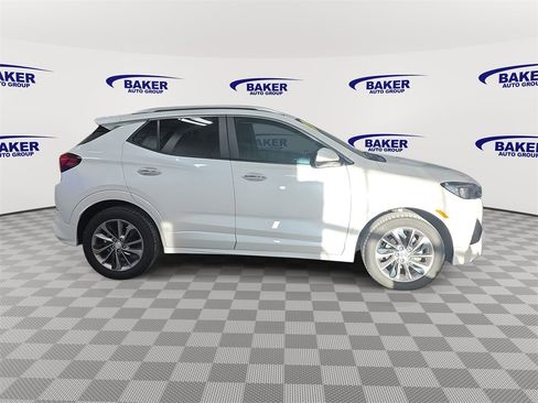 Used 2022 Buick Encore GX Select w/ Sport Touring Package image 4