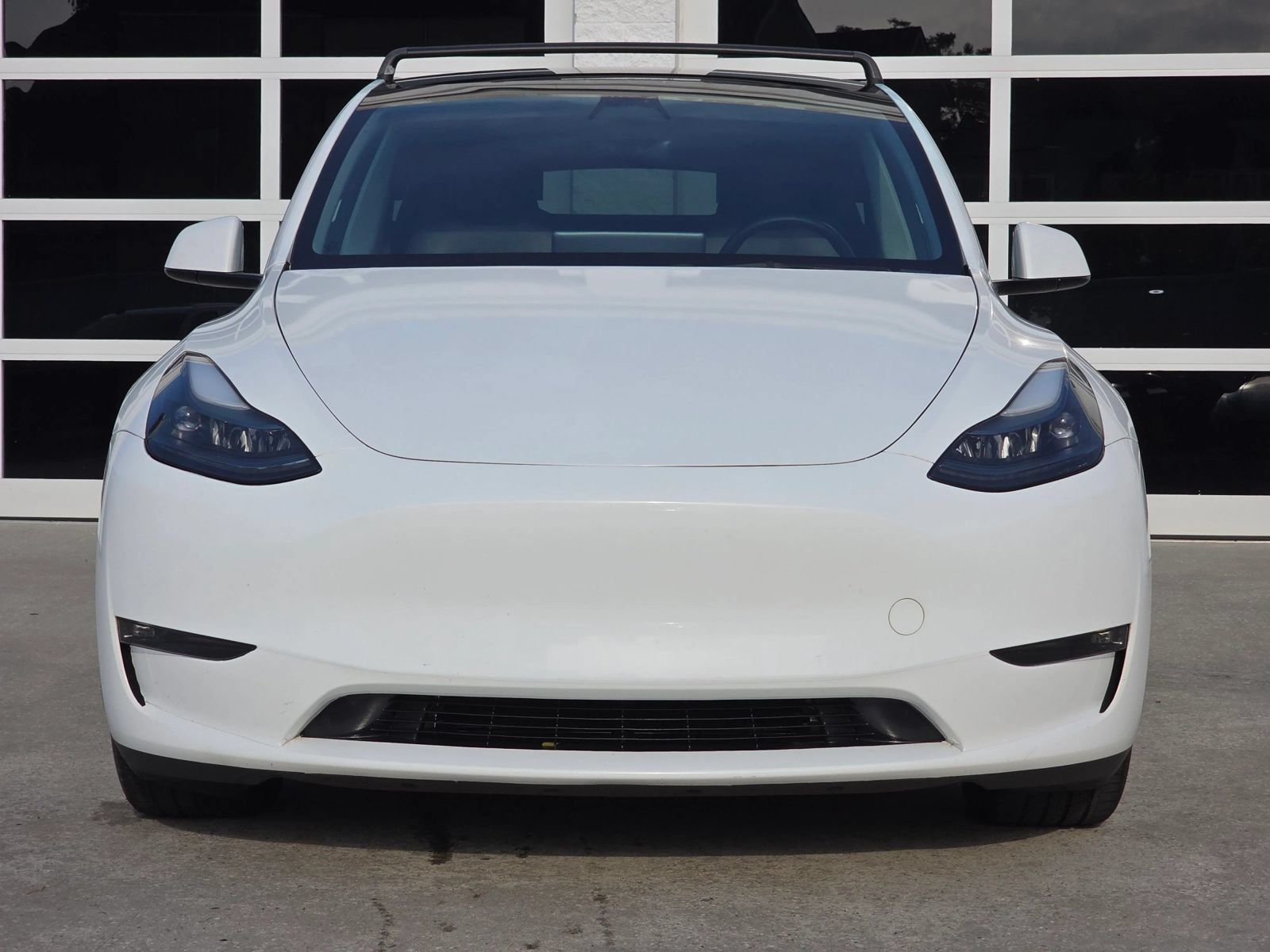 Used 2022 Tesla Model Y Long Range AWD/4WD image 10
