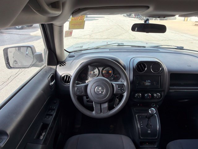 Used 2015 Jeep Patriot Sport FWD image 18