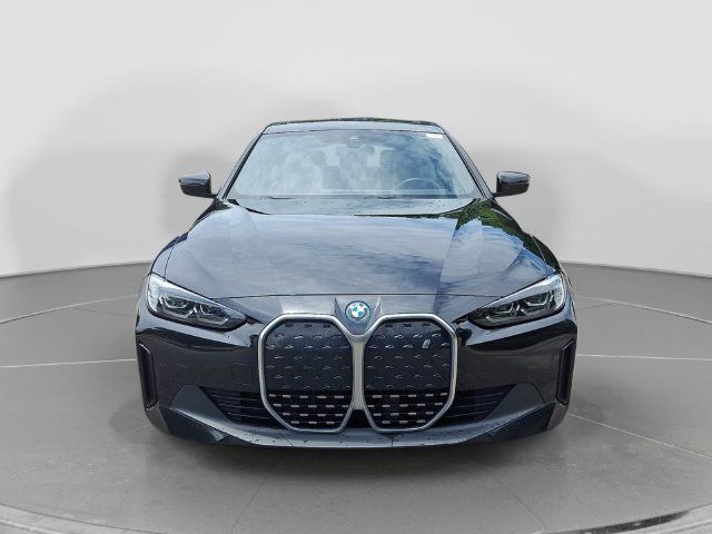 Used 2023 BMW i4 eDrive40 w/ Premium Package RWD image 2