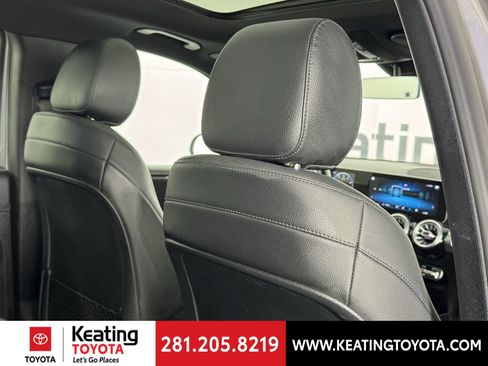 Used 2021 Mercedes-Benz GLB 250 4MATIC image 17