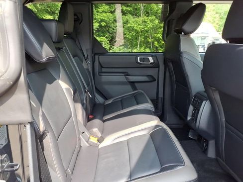 New 2026 Ford Bronco Outer Banks AWD/4WD image 11