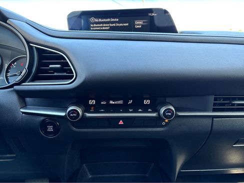 Used 2024 MAZDA CX-30 AWD 2.5 S w/ Select Sport Pkg image 32