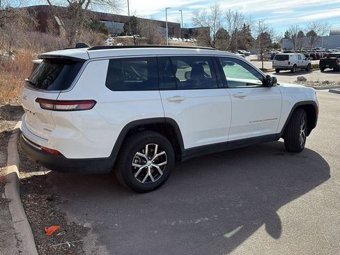 Used 2024 Jeep Grand Cherokee L Limited w/ Luxury Tech Group II image 4