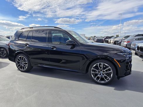 New 2026 BMW X7 xDrive40i w/ Executive Package image 44