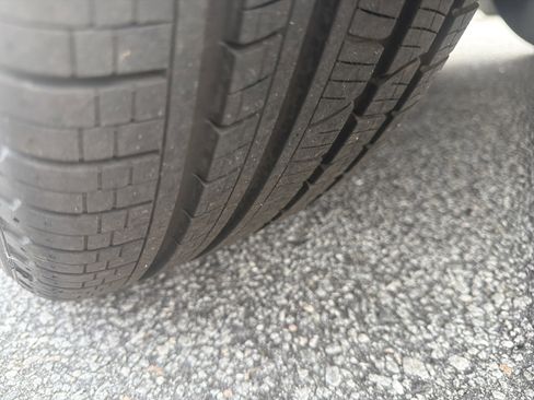 Certified 2023 Volvo XC60 B5 Plus w/ Climate Package image 12