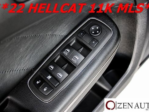 Used 2022 Dodge Charger SRT Hellcat w/ Harman/Kardon Audio Group image 24