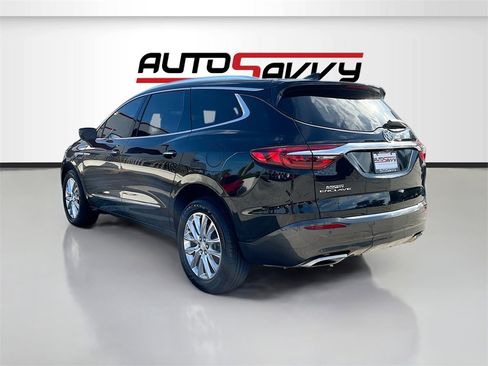 Used 2021 Buick Enclave Premium w/ Surround and Sites Package image 5