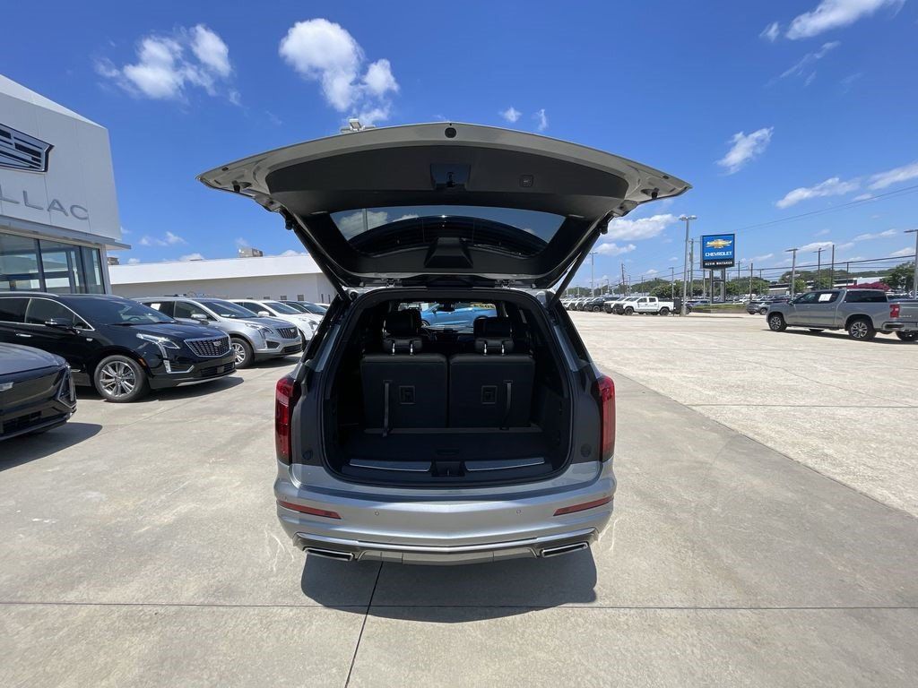 Certified 2024 Cadillac XT6 Luxury FWD image 26