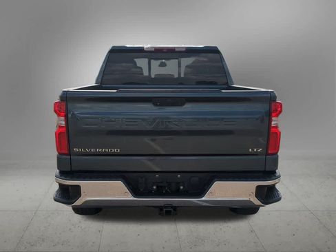 Used 2019 Chevrolet Silverado 1500 LTZ w/ LTZ Premium Package AWD/4WD image 5