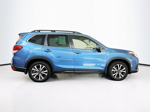 Used 2023 Subaru Forester Limited AWD/4WD image 10