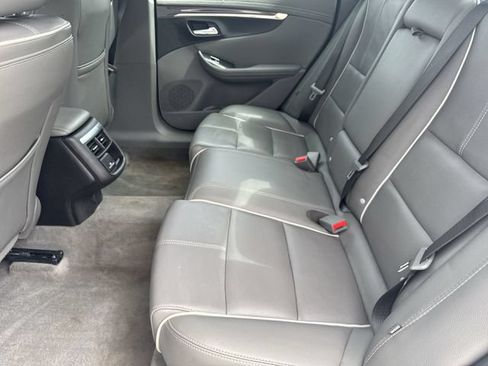 Certified 2019 Chevrolet Impala Premier FWD image 26