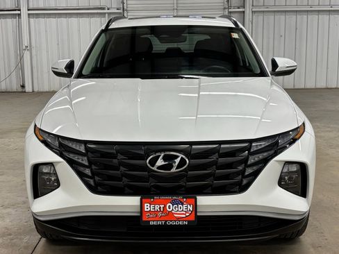 Certified 2022 Hyundai Tucson SEL w/ Convenience Package FWD image 2