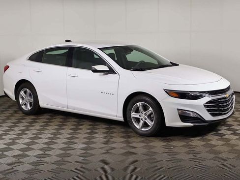 Used 2023 Chevrolet Malibu LS w/ Driver Confidence Package image 41