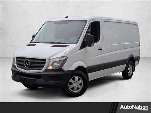Used 2018 Mercedes-Benz Sprinter 2500 image 1