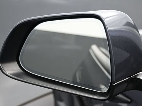 Used 2023 Tesla Model 3 Standard Range RWD image 5