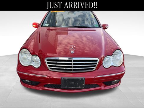 Used 2006 Mercedes-Benz C 230 Sedan image 2