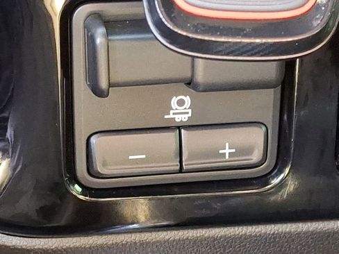 Used 2025 Chevrolet Silverado 3500 LTZ w/ LTZ Convenience Package image 29