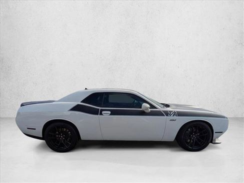 Used 2022 Dodge Challenger R/T Scat Pack w/ T/A Package image 4