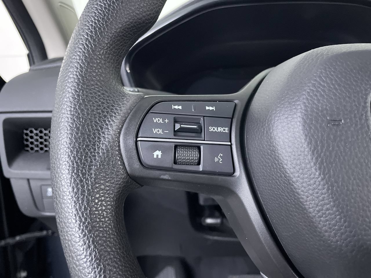 Used 2023 Honda CR-V EX image 27