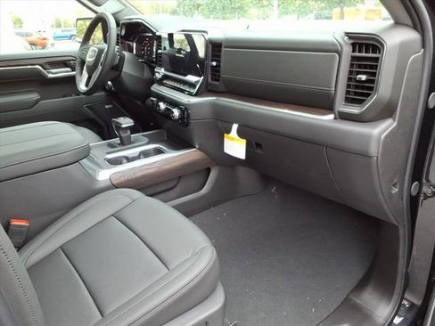 New 2026 GMC Sierra 1500 SLT w/ SLT Premium Plus Package image 26