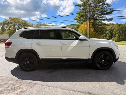 Used 2019 Volkswagen Atlas SEL Premium image 6