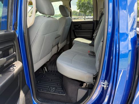Used 2019 RAM 1500 Tradesman w/ Chrome Plus Package AWD/4WD image 11